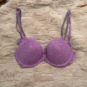 Victoria's Secret Lavender Lace Bra